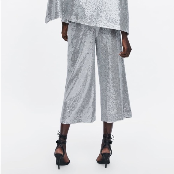 NWT’S Zara Silver Sequin Culottes Size Small & XS - Picture 5 of 8